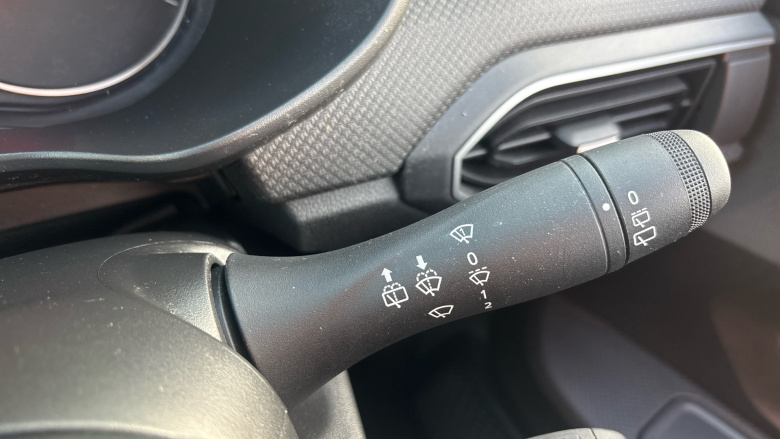 Dacia Sandero 1.0 Tce Essential 5dr Petrol Hatchback